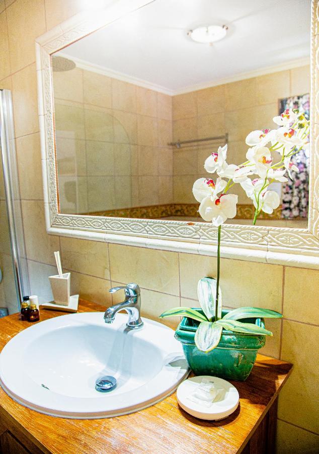 Villa Maria In El Rosario - Mit Sicht Auf Gibralta Marbella Ngoại thất bức ảnh