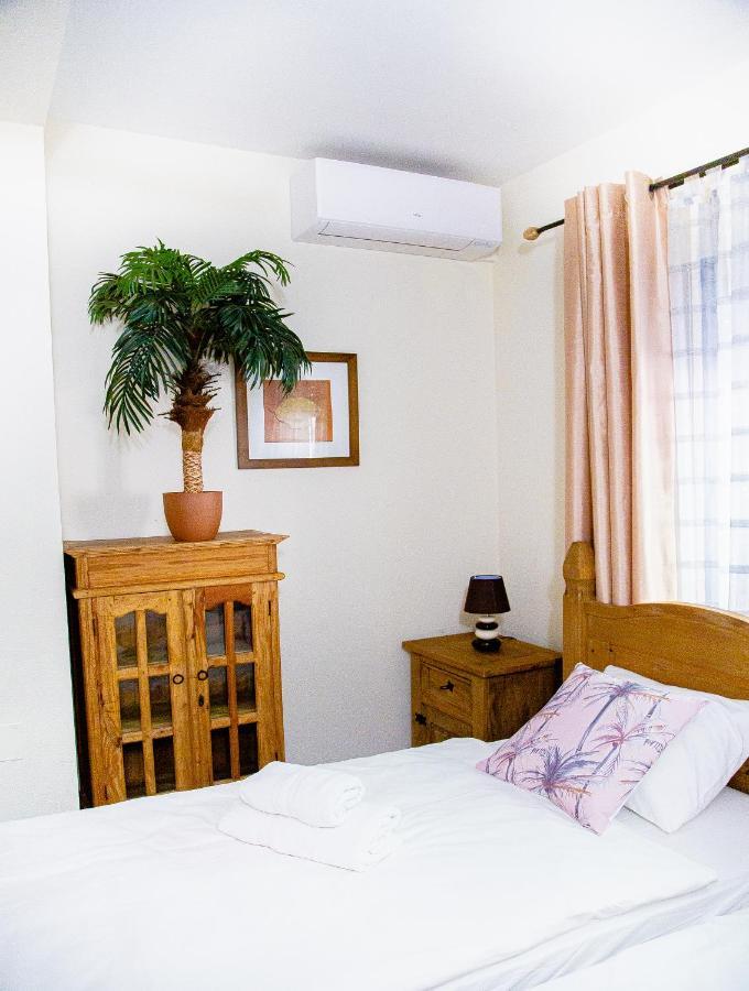 Villa Maria In El Rosario - Mit Sicht Auf Gibralta Marbella Ngoại thất bức ảnh