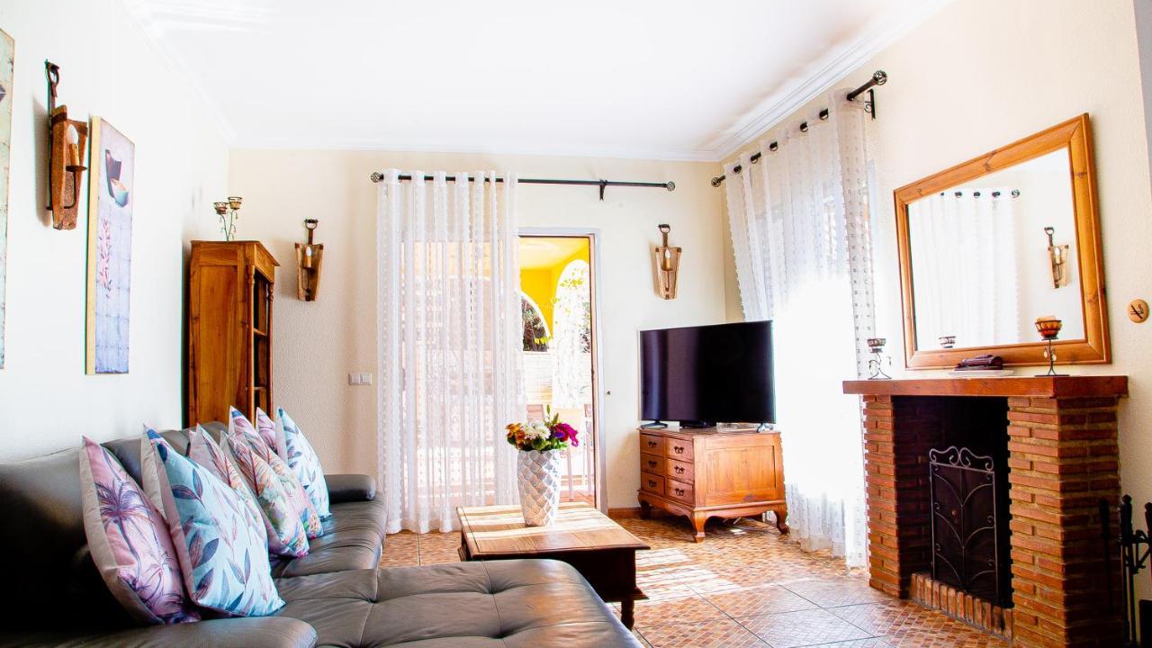 Villa Maria In El Rosario - Mit Sicht Auf Gibralta Marbella Ngoại thất bức ảnh